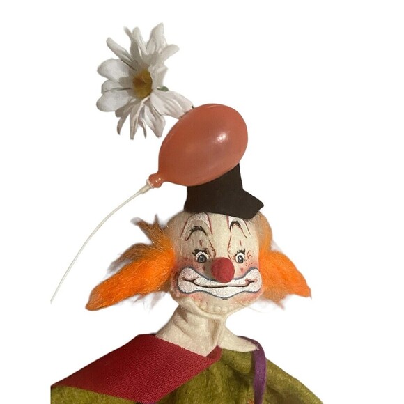 Vintage 1990 Annalee Doll 10" Hobo Circus Clown with Orange Hair, Balloon, & Tag - Picture 9 of 16